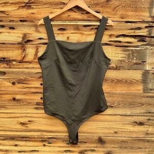 REORIA | Black Sleeveless Bodysuit 2XL